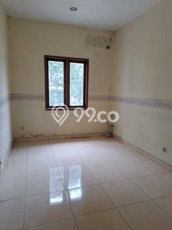 Lokasi strategis! Rumah siap pakai disewakan di Cilandak LB 350m2 Lokasi strategis! Rumah siap pakai disewakan di Cilandak LB 350m2