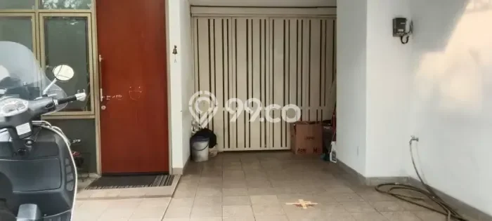 Disewakan! Rumah 4 Kamar Tidur &
4 Kamar Mandi di Pondok Indah, Jakarta Selatan Disewakan! Rumah 4 Kamar Tidur &
4 Kamar Mandi di Pondok Indah, Jakarta Selatan