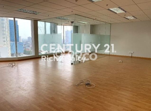 Kantor Kawasan Kebon Jeruk, Luas 212m2m², Lokasi Komersial, Disewakan Kantor Kawasan Kebon Jeruk, Luas 212m2m², Lokasi Komersial, Disewakan