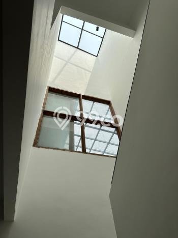 Dijual Rumah Premium dengan Fasilitas Sekitar Komplit di Kebon Jeruk, Jakarta Barat Dijual Rumah Premium dengan Fasilitas Sekitar Komplit di Kebon Jeruk, Jakarta Barat