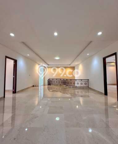 Jual Rumah Mewah Megah Dengan View Eksklusif di Pondok Indah, Jakarta Selatan Jual Rumah Mewah Megah Dengan View Eksklusif di Pondok Indah, Jakarta Selatan