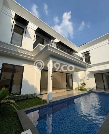 Rumah Eksklusif Dijual LT 373m2 di Cilandak, Jakarta Selatan Rumah Eksklusif Dijual LT 373m2 di Cilandak, Jakarta Selatan