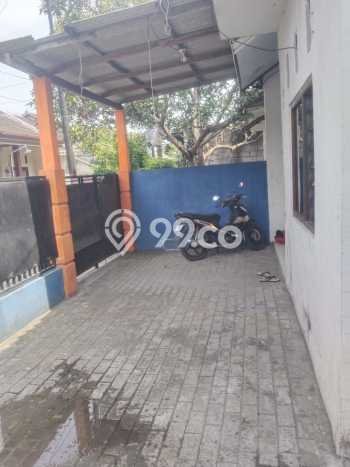Rumah di Kebomas, 1 KM, Akses Mudah Pusat Kota, LT 120m2m² LB 120m2m² Rumah di Kebomas, 1 KM, Akses Mudah Pusat Kota, LT 120m2m² LB 120m2m²
