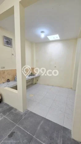 Rumah area Kebomas, Akses ke Stasiun, 2 KT, LT 72m2m² LB 36m2m² Rumah area Kebomas, Akses ke Stasiun, 2 KT, LT 72m2m² LB 36m2m²