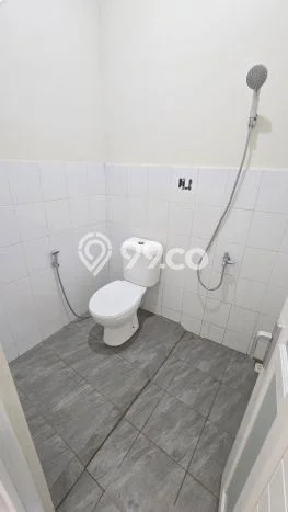 Rumah area Kebomas, Akses ke Stasiun, 2 KT, LT 72m2m² LB 36m2m² Rumah area Kebomas, Akses ke Stasiun, 2 KT, LT 72m2m² LB 36m2m²
