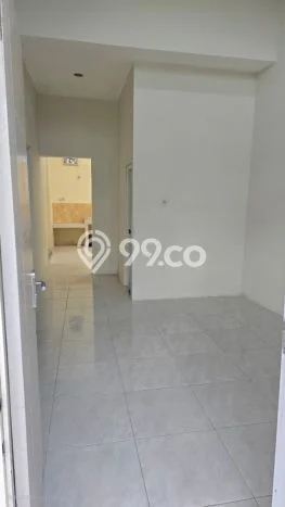 Rumah area Kebomas, Akses ke Stasiun, 2 KT, LT 72m2m² LB 36m2m² Rumah area Kebomas, Akses ke Stasiun, 2 KT, LT 72m2m² LB 36m2m²