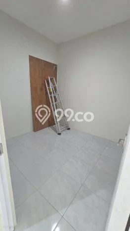 Rumah area Kebomas, Akses ke Stasiun, 2 KT, LT 72m2m² LB 36m2m² Rumah area Kebomas, Akses ke Stasiun, 2 KT, LT 72m2m² LB 36m2m²