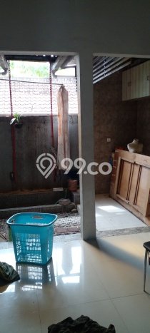 Rumah Luas Asri 4 KT Siap Pakai di Gatot Subroto Denpasar Rumah Luas Asri 4 KT Siap Pakai di Gatot Subroto Denpasar