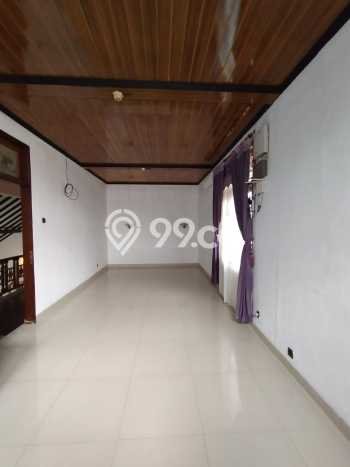 Disewakan! Rumah 3 Kamar Tidur &
1 Kamar Mandi di Gatot Subroto, Denpasar Disewakan! Rumah 3 Kamar Tidur &
1 Kamar Mandi di Gatot Subroto, Denpasar