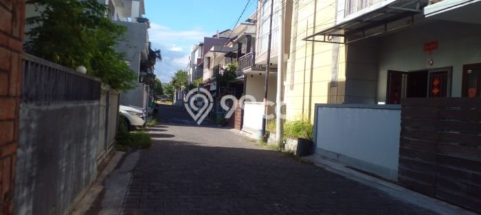 Lokasi terbaik! Rumah siap huni dikontrakkan di Denpasar Selatan LB 230m2 Lokasi terbaik! Rumah siap huni dikontrakkan di Denpasar Selatan LB 230m2