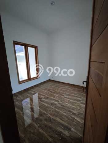 PENAWARAN EKSKLUSIF! Rumah kawasan Ubung, 2 KT, Lingkungan Elite, LT 60m² Bangunan 70m² PENAWARAN EKSKLUSIF! Rumah kawasan Ubung, 2 KT, Lingkungan Elite, LT 60m² Bangunan 70m²