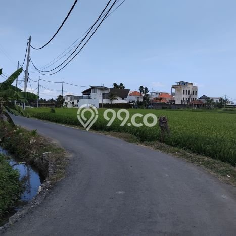 Dijual Tanah Lokasi Strategis Kawasan , Luas 300m2m², Akses Badung, Badung Dijual Tanah Lokasi Strategis Kawasan , Luas 300m2m², Akses Badung, Badung