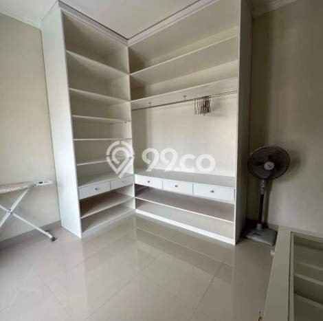 Disewakan! Rumah 3 Kamar Tidur &
3 Kamar Mandi di Ubung, Denpasar Disewakan! Rumah 3 Kamar Tidur &
3 Kamar Mandi di Ubung, Denpasar