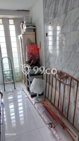 Rumah Elit Modern Tanpa Renovasi di BSD Taman Giri Loka Tangerang Rumah Elit Modern Tanpa Renovasi di BSD Taman Giri Loka Tangerang