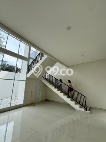Hunian Mewah LB 350m2 Siap Pakai Desain Elegan di BSD City, Tangerang Hunian Mewah LB 350m2 Siap Pakai Desain Elegan di BSD City, Tangerang