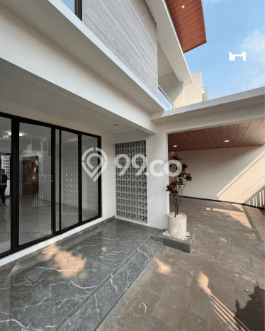 HARGA SPECIAL! Rumah Asri di Bintaro, Tangerang Selatan, Luas 264m² Bangunan 380m² BISA KPR! HARGA SPECIAL! Rumah Asri di Bintaro, Tangerang Selatan, Luas 264m² Bangunan 380m² BISA KPR!