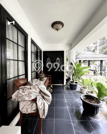 Hunian Elit LB 450m2 Siap Huni Desain Elegan di Bintaro, Tangerang Selatan Hunian Elit LB 450m2 Siap Huni Desain Elegan di Bintaro, Tangerang Selatan