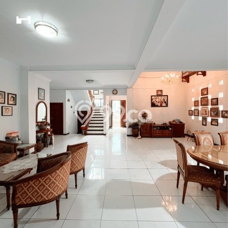 Ready to Use! Luxury House LT 315m2 Desain Modern di Bintaro Ready to Use! Luxury House LT 315m2 Desain Modern di Bintaro