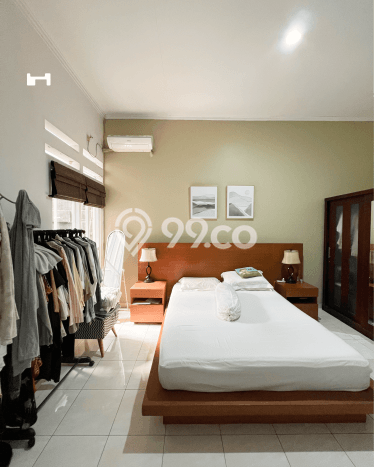 PROPERTI PILIHAN! Rumah Asri area Ciputat, Luas 169m² Bangunan 120m² PROPERTI PILIHAN! Rumah Asri area Ciputat, Luas 169m² Bangunan 120m²