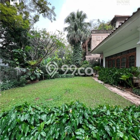 Dijual Rumah Mewah Elegan Dengan View Eksklusif di Pondok Indah, Jakarta Selatan Dijual Rumah Mewah Elegan Dengan View Eksklusif di Pondok Indah, Jakarta Selatan