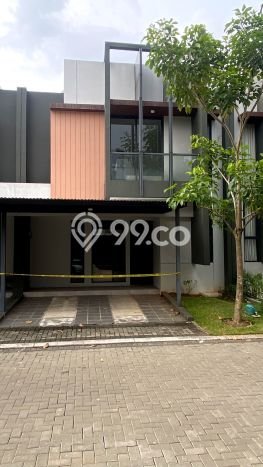Dijual Hunian Rumah Terawat 4 Kamar di BSD City, Tangerang Dijual Hunian Rumah Terawat 4 Kamar di BSD City, Tangerang