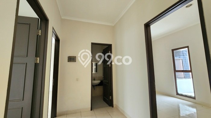 Jual Rumah Eksklusif 3 KT di Gading Serpong, Tangerang Jual Rumah Eksklusif 3 KT di Gading Serpong, Tangerang