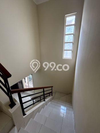 Dijual Hunian Rumah Terawat 4 Kamar di Gading Serpong, Tangerang Dijual Hunian Rumah Terawat 4 Kamar di Gading Serpong, Tangerang