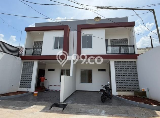 Dijual Rumah 3 Kamar Lokasi Ideal Bagus dan Strategis di BSD Dijual Rumah 3 Kamar Lokasi Ideal Bagus dan Strategis di BSD