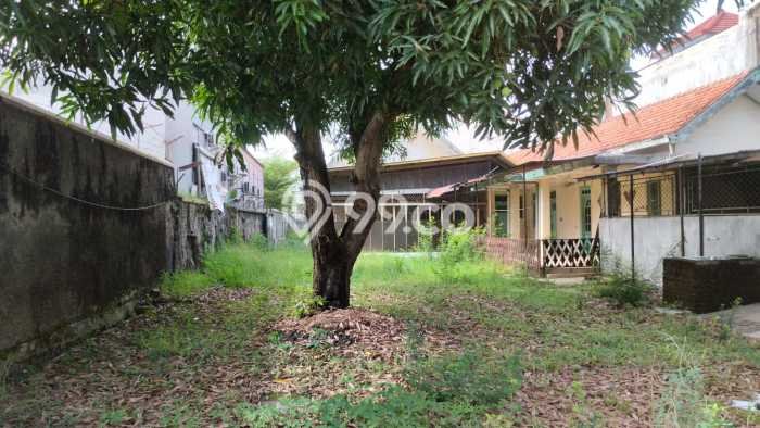 Rumah LT 2770m2m² Dekat Tempat Strategis di , Cirebon Rumah LT 2770m2m² Dekat Tempat Strategis di , Cirebon