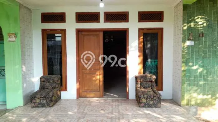 Rumah Cantik Siap Pakai Di Kesambi Luas 300m2 Aman Rumah Cantik Siap Pakai Di Kesambi Luas 300m2 Aman