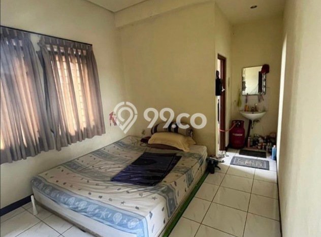 Rumah Luas Asri 3 KT Siap Pakai di Taman Kopo Indah Bandung Rumah Luas Asri 3 KT Siap Pakai di Taman Kopo Indah Bandung