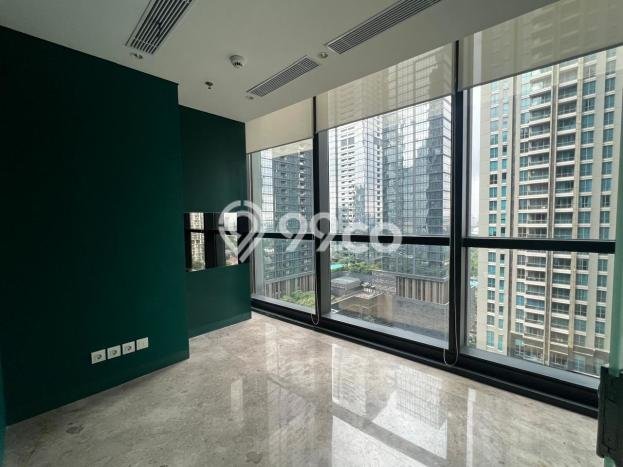 Unit Komersial Tersedia di Senopati Spesifikasi LB 133m2 Unit Komersial Tersedia di Senopati Spesifikasi LB 133m2