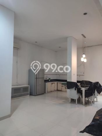 LOKASI TERBAIK! Rumah di Cipete, 4 KM, Lingkungan Elite, Luas 140m² LB 210m² LOKASI TERBAIK! Rumah di Cipete, 4 KM, Lingkungan Elite, Luas 140m² LB 210m²