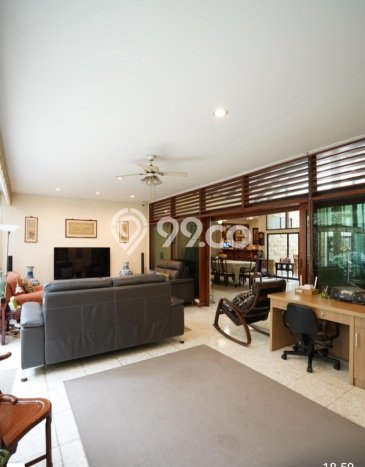 Jual Rumah Luas Elegan Dengan View Eksklusif di Pondok Indah, Jakarta Selatan Jual Rumah Luas Elegan Dengan View Eksklusif di Pondok Indah, Jakarta Selatan