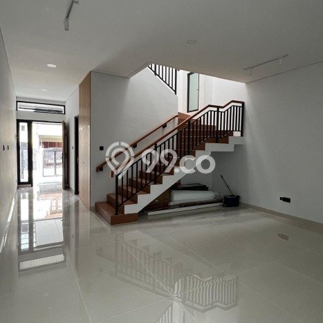 Jual Rumah Eksklusif 4 KT di Pasir Luyu, Bandung Jual Rumah Eksklusif 4 KT di Pasir Luyu, Bandung