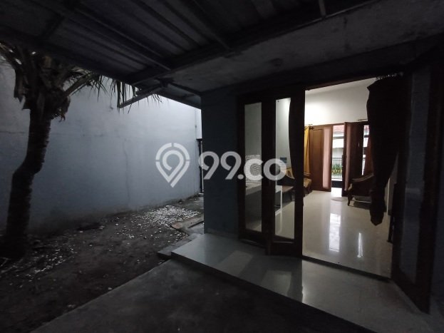 EXCLUSIVE OFFER! Rumah di Banguntapan, 3 KM, Area Premium, Luas 110m² LB 120m² EXCLUSIVE OFFER! Rumah di Banguntapan, 3 KM, Area Premium, Luas 110m² LB 120m²
