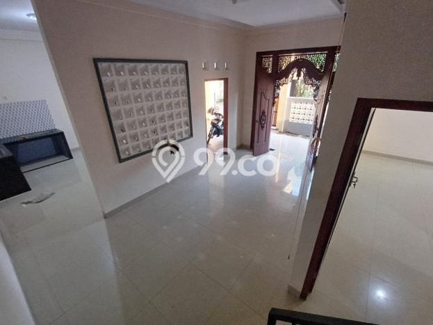 Rumah Bagus Siap Pakai Di Ngaglik Luas 180m2 Lokasi Strategis Rumah Bagus Siap Pakai Di Ngaglik Luas 180m2 Lokasi Strategis