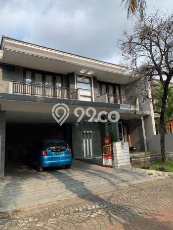 LOKASI PREMIUM! Rumah area Ngaglik, 3 KM, Area Tenang, LT 450m² Bangunan 700m² LOKASI PREMIUM! Rumah area Ngaglik, 3 KM, Area Tenang, LT 450m² Bangunan 700m²