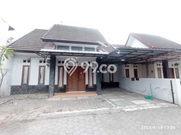 Rumah Modern Cantik 3 KT Bisa Langsung Pindah di Ngaglik Rumah Modern Cantik 3 KT Bisa Langsung Pindah di Ngaglik