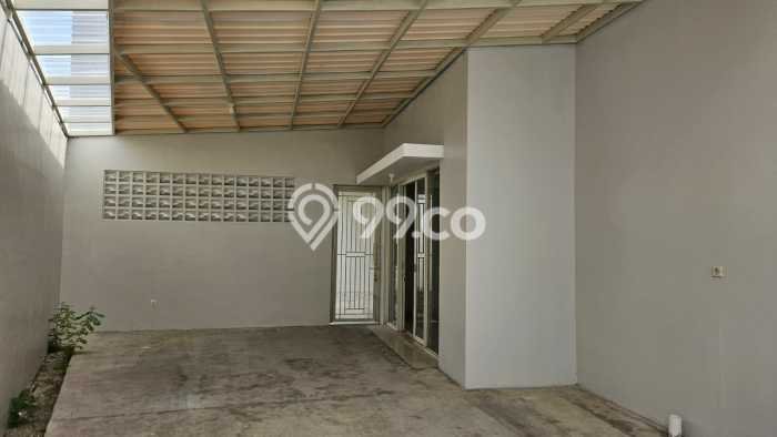 Lokasi terbaik! Rumah siap pakai disewakan di Ngaglik LB 120m2 Lokasi terbaik! Rumah siap pakai disewakan di Ngaglik LB 120m2