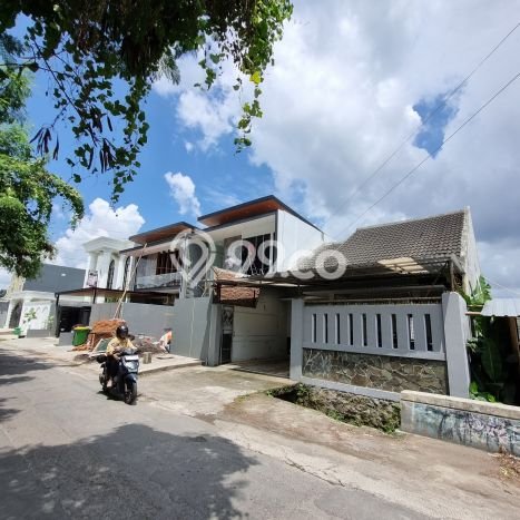 Jual Rumah Bagus Siap Huni LB 90m2 di Gamping, Sleman Jual Rumah Bagus Siap Huni LB 90m2 di Gamping, Sleman