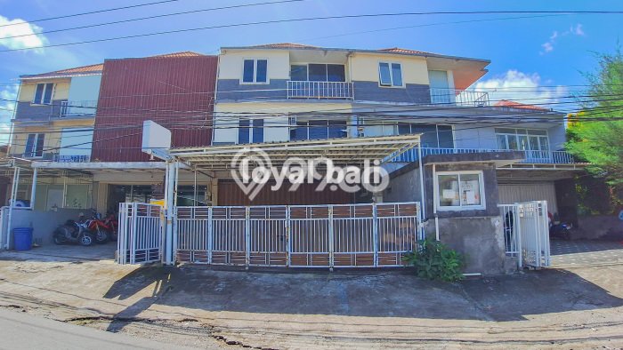 Ruko Bagus Dijual LB 204m2 Lokasi Strategis Denpasar Area Cocok untuk Berbisnis Ruko Bagus Dijual LB 204m2 Lokasi Strategis Denpasar Area Cocok untuk Berbisnis