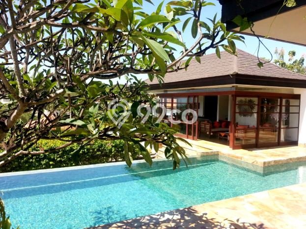 Vila Kawasan , Luas 2460m2m², Akses Mudah Fasilitas Umum Vila Kawasan , Luas 2460m2m², Akses Mudah Fasilitas Umum