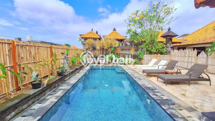 Rumah Kontrakan Badung LT 500m2 LB 520m2 Area Jimbaran Rumah Kontrakan Badung LT 500m2 LB 520m2 Area Jimbaran