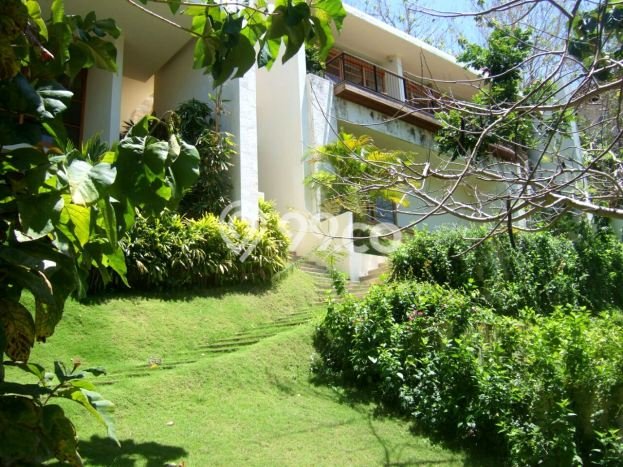 Vila Kawasan , Luas 2460m2m², Akses Mudah Fasilitas Umum Vila Kawasan , Luas 2460m2m², Akses Mudah Fasilitas Umum