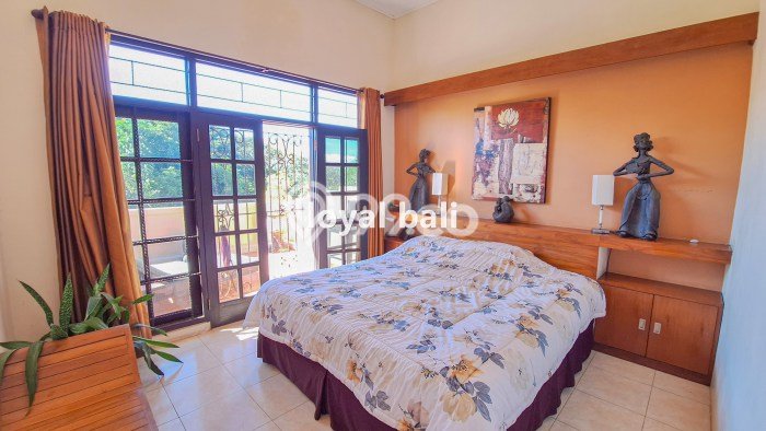 Rumah Elit Modern Tanpa Renovasi di Benoa Badung Rumah Elit Modern Tanpa Renovasi di Benoa Badung