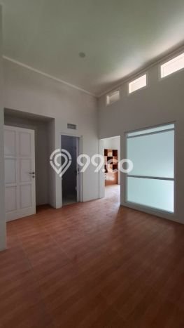 Dijual Rumah Eksklusif 2 KT di Kota Baru Parahyangan, Bandung Dijual Rumah Eksklusif 2 KT di Kota Baru Parahyangan, Bandung