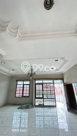 INVESTASI CERDAS! Rumah Premium , Bandung, Luas Tanah 135m2m² Luas Bangunan 235m2m² INVESTASI CERDAS! Rumah Premium , Bandung, Luas Tanah 135m2m² Luas Bangunan 235m2m²