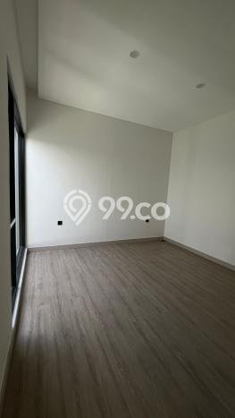 Rumah Murah LT 153m2 di Taman Kopo Indah Akses Mudah Rumah Murah LT 153m2 di Taman Kopo Indah Akses Mudah