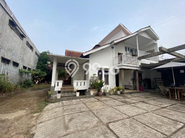 BEST CHOICE! Rumah di Kopo, LT 500m2m² LB 150m2m² BEST CHOICE! Rumah di Kopo, LT 500m2m² LB 150m2m²